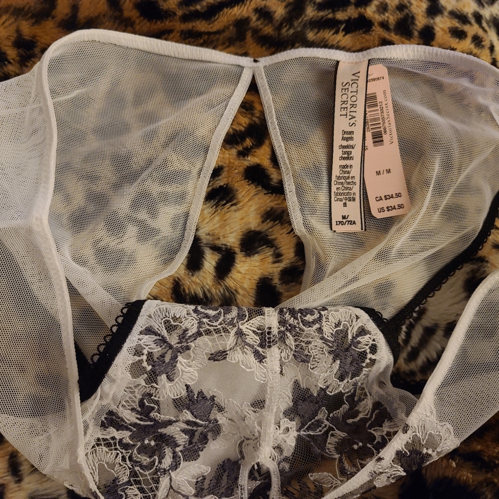 PINK Victoria Secret Panties - Picture 7 of 12